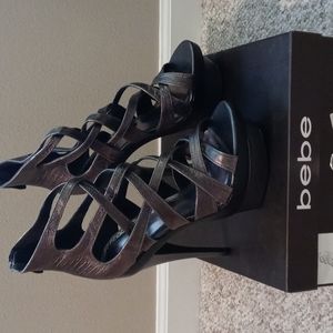 BEBE Adrianna Metallic Heel size 10